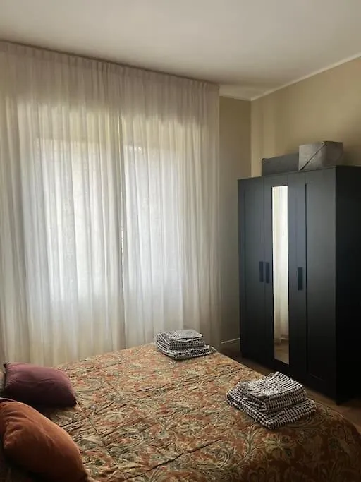 Nuovissimo Monolocale Con Cucina E Terrazzo Apartment Milan Italy